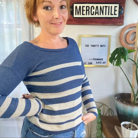Sweet n Sinful Striped Blue / Cream Classic Casual Knit Top Size Small - Picture 1 of 15